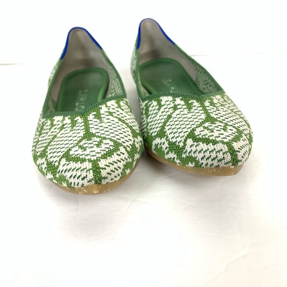 Rothy’s point flat shoes in meadow - Picture 5 of 11